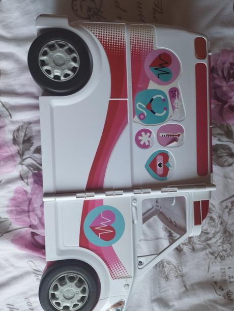 Barbie auto veterinarka, 