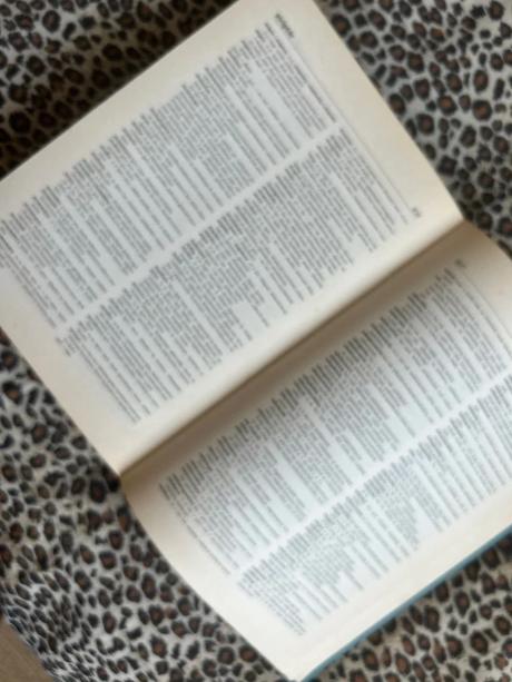 Slovník cudzích slov - mária ivanová-šalingová, zu, 