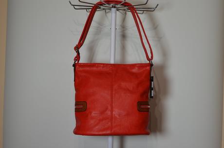 Červená kabelka, 
