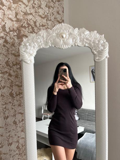 Mini šaty fialové, 