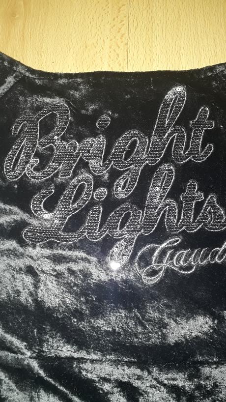 Velúrová vesta, gaudi,m