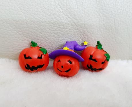 Vianocne a halloween postavicky,
