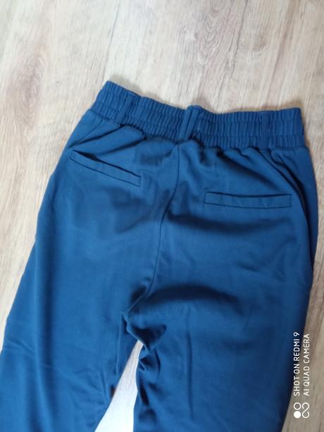 Elegantné tepláky, s