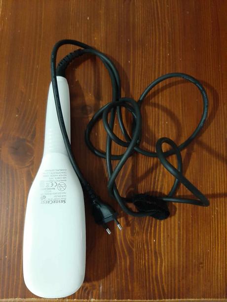 Žehlička na vlasy, jonizačný hrebeň,