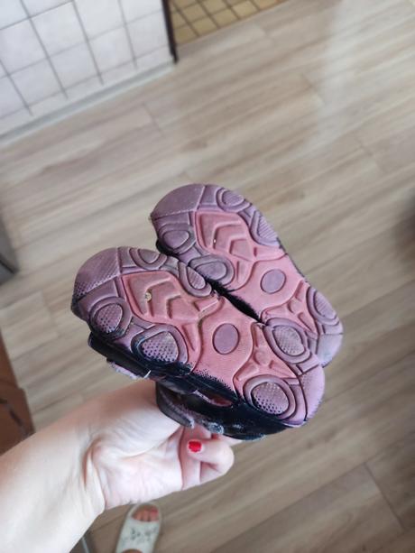 Sandalky, protetika,21