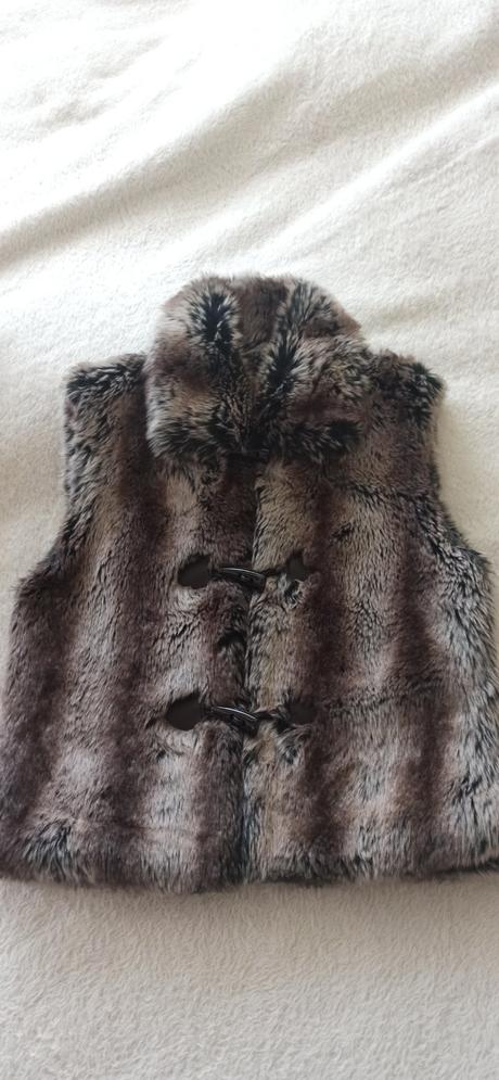 Kožušinová vesta, s