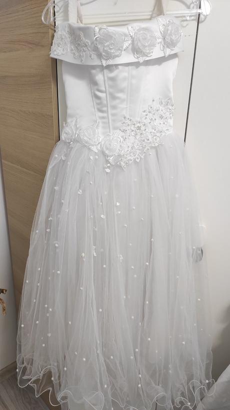 Šaty na prvé sväté prijímanie, 152