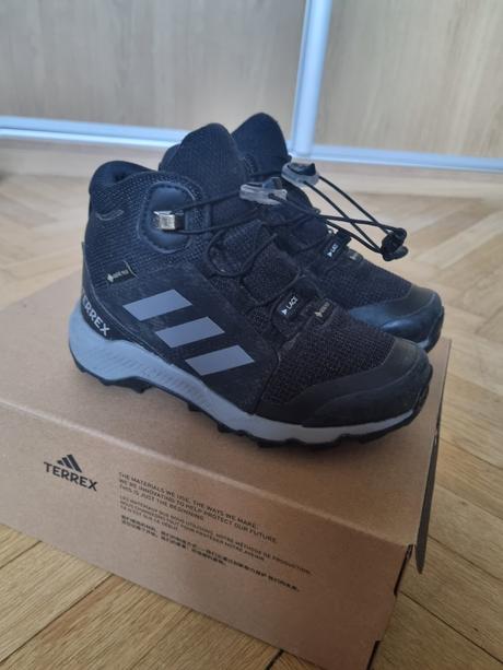 Chlapčenské topánky adidas terrex, adidas,28