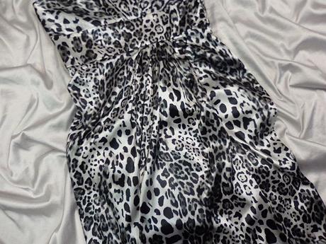 Luxusné elegantné šaty, 40