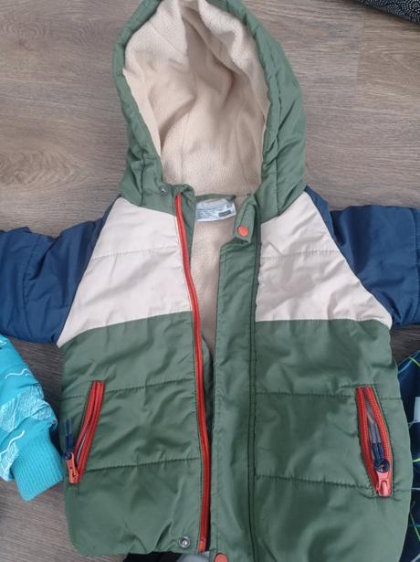 Zimne bundy a overaly, 86