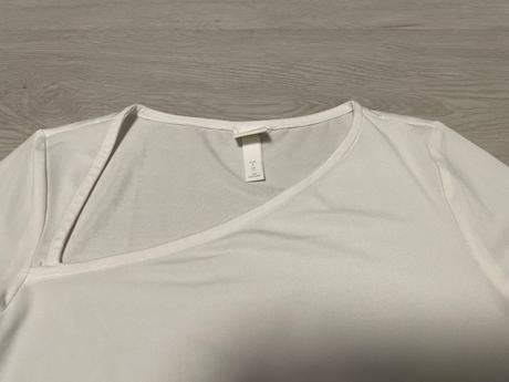 Biele tricko ., h&m,s
