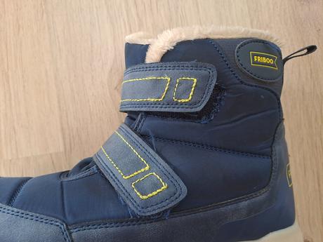 Snehule bez známok nosenia, 35