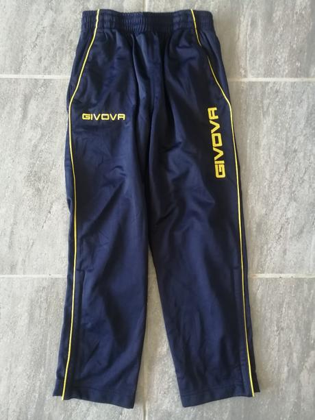 Tepláky givova v146-152, 11-12 r., 146