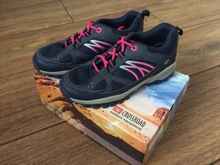 Tenisky, prechodné topánky, 34