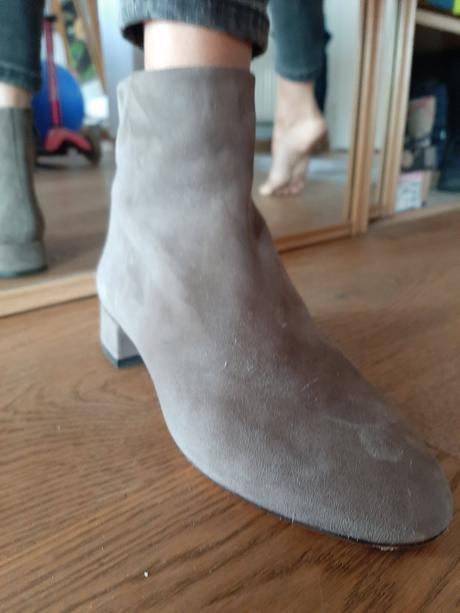 Kotnikove cizmy 35, 35