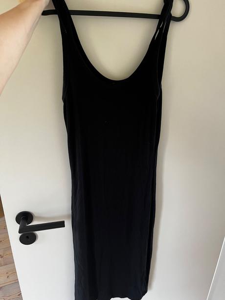 Jednoduché vrubkové šaty na ramienka - mango, mango,s