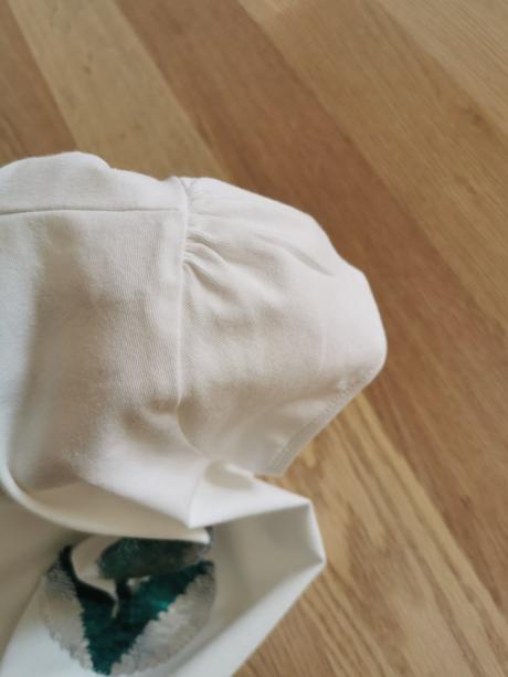 Tričko s premeniacim tulipánom, 146