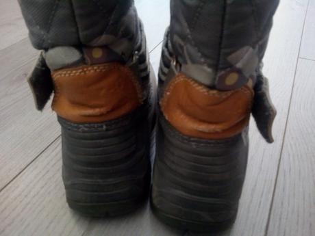 Vetrovka a snehulky autičkove, next,92