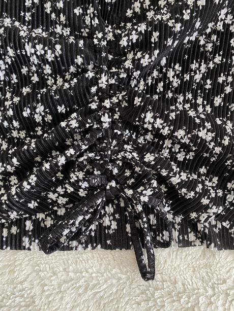 Damske tričko/ croptop, pull&bear,s