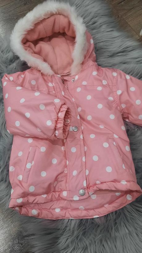 Teplá bunda, kik,86
