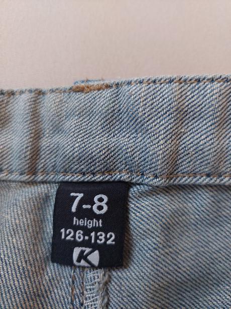 Kraťasy, kenvelo,128