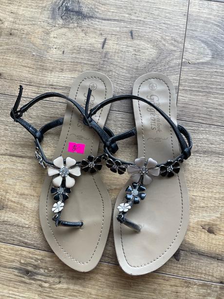 Sandale, new look,37