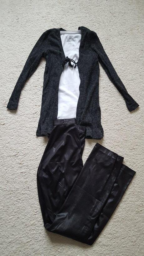 Nohavice a svetrik xs-s, s