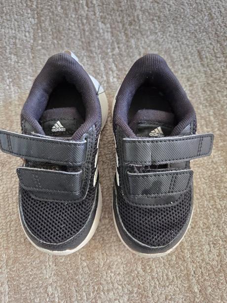 Adidas botasky vel.22, adidas,22