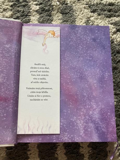 Dívka s havraními křídly tereza kramerová (2017),