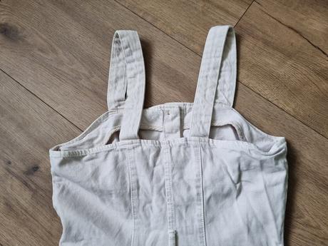 1x oblečené krémové rifľové šaty reserved 38, reserved,38