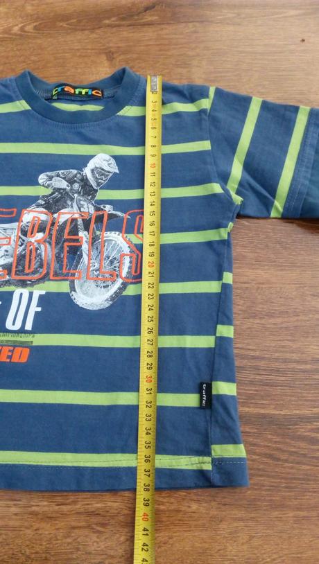 4 tričká, cena spolu, f&f,104