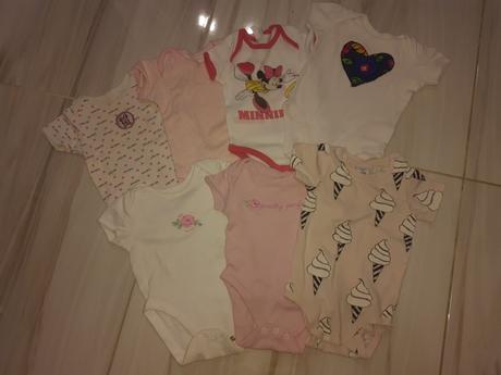 7x detské body s krátkym rukávom, 50–62