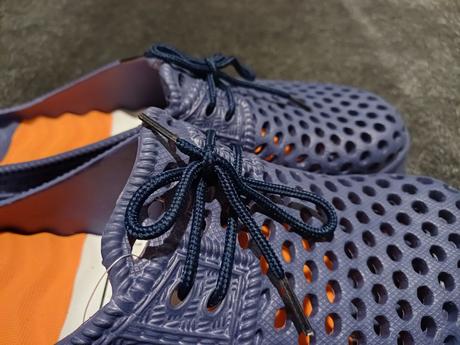 Gumene crocsy v.45, 45