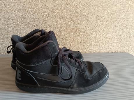 Čierne členkové tenisky, nike,34