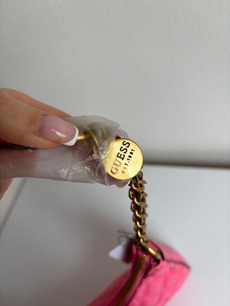 Guess kabelka, guess