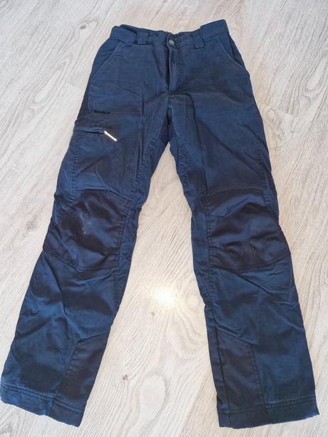 Športové nohavice, 152