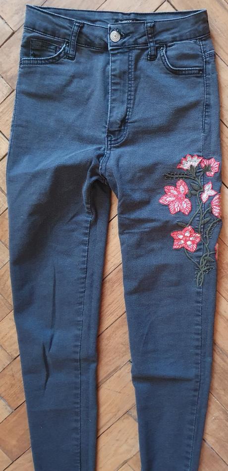 Dievčenské rifle, 158