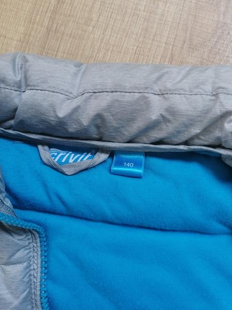 Chlapcenska bunda, velkost 140, crivit,140