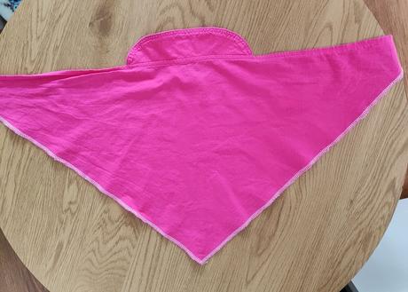 Šatočka na hlávku, 104