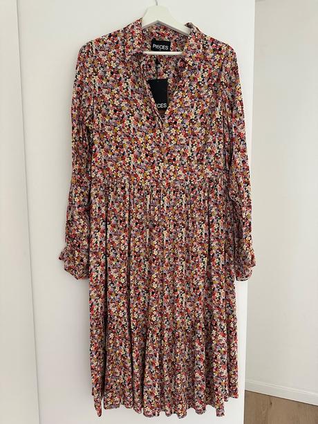 Midi saty s dlhym rukavom pieces, m