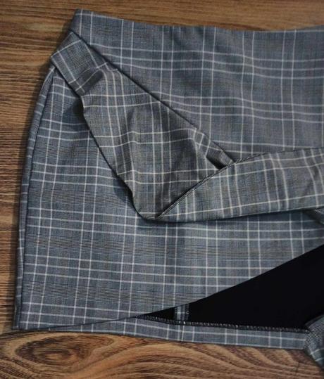 Sukňa moderná sivá, málo nosená, h&m,164