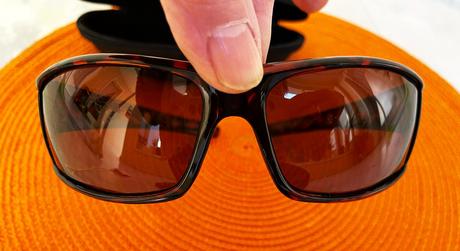 Polarizačné slnečné okuliare s púzdrom, 