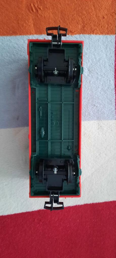 Vláčik vianočny - 26 x 10 x15 cm, 