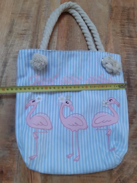 Letna taška, reserved