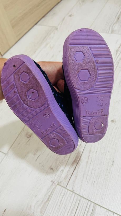 Raweks papucky 25, 25