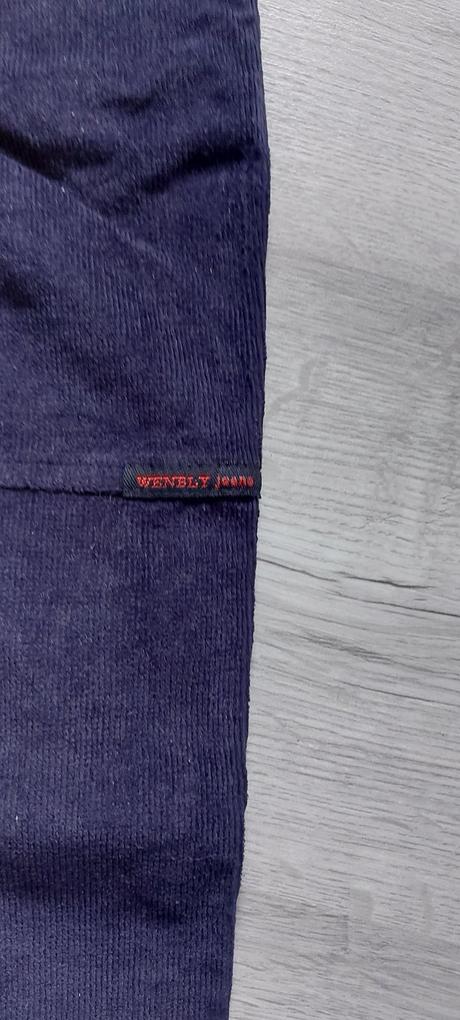 Menžestrové nohavice, 146