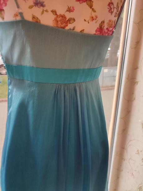 Luxusné hodvábne šaty, s