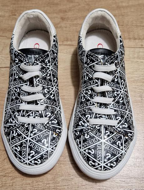 Guess tenisky, guess,27