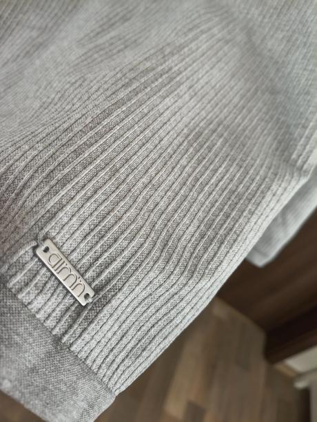 Aimn športový rebrovaný elastický kvalitný top l, l / m