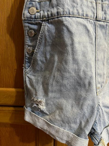 Štýlové rifľové kraťasy na traky bershka, bershka,xs